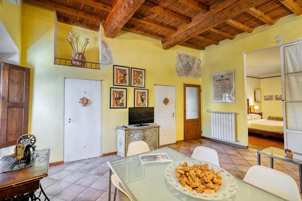 Wine Apartments Florence Vin Santo